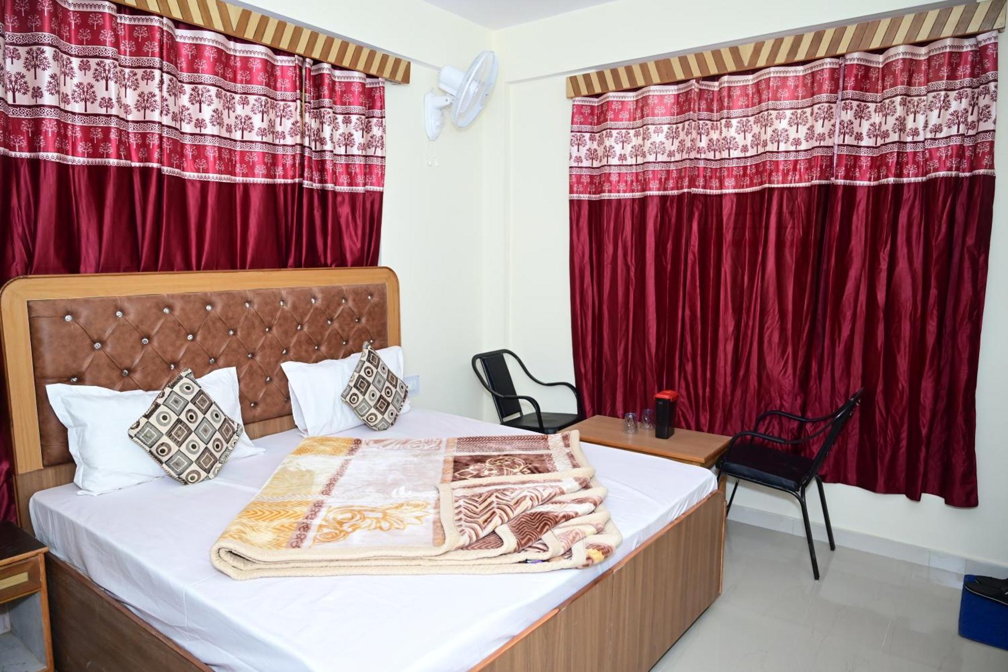 Krishna B&B Near Mall Road שימלה מראה חיצוני תמונה