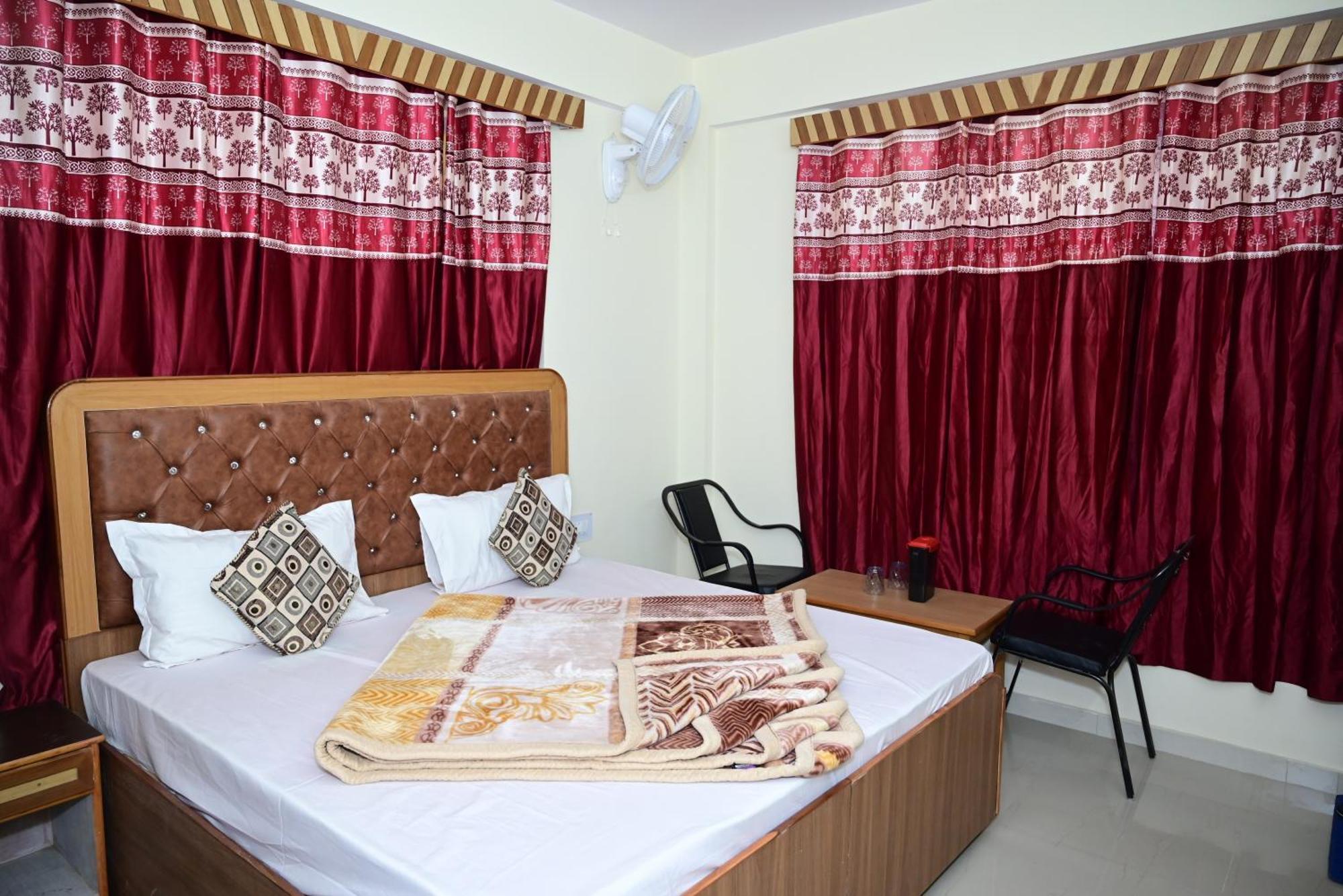 Krishna B&B Near Mall Road שימלה מראה חיצוני תמונה